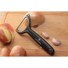 Овощечистка VICTORINOX 7.6079